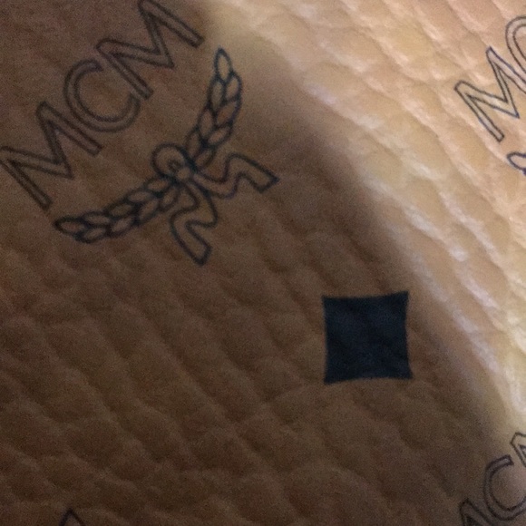 New mcm aurhentic carry bag backpack size free ship! - Picture 2 of 2